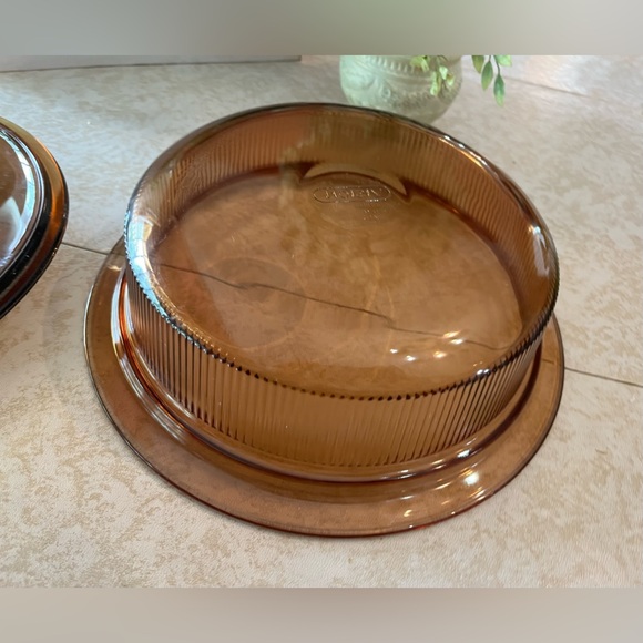 Vintage Pyrex Visions Casserole Baking V-33-B w/ Lid V-33-C in Amber w ribbing - Picture 5 of 13